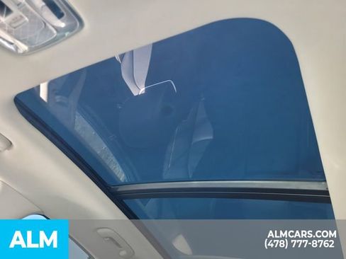 Used 2023 Genesis GV70 2.5T w/ Advanced Package image 21