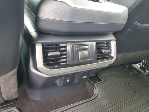 Used 2022 Ford F150 Platinum w/ Equipment Group 701A High image 17