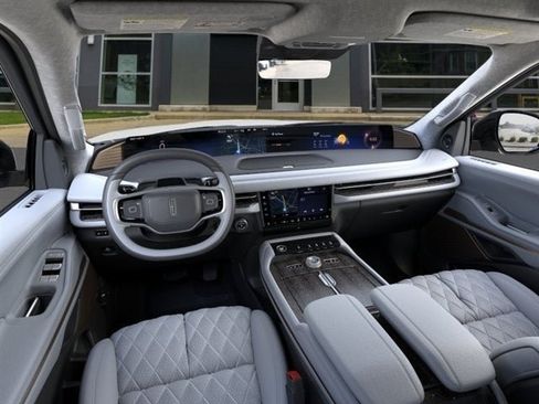 New 2026 Lincoln Navigator L Black Label AWD/4WD image 78
