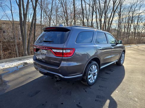 Used 2021 Dodge Durango Citadel w/ Premium Entertainment Group image 3
