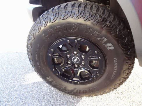 Certified 2022 Ford Bronco Wildtrak image 39