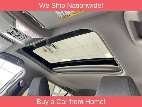 Used 2022 Toyota RAV4 XLE w/ Convenience Package AWD/4WD image 11