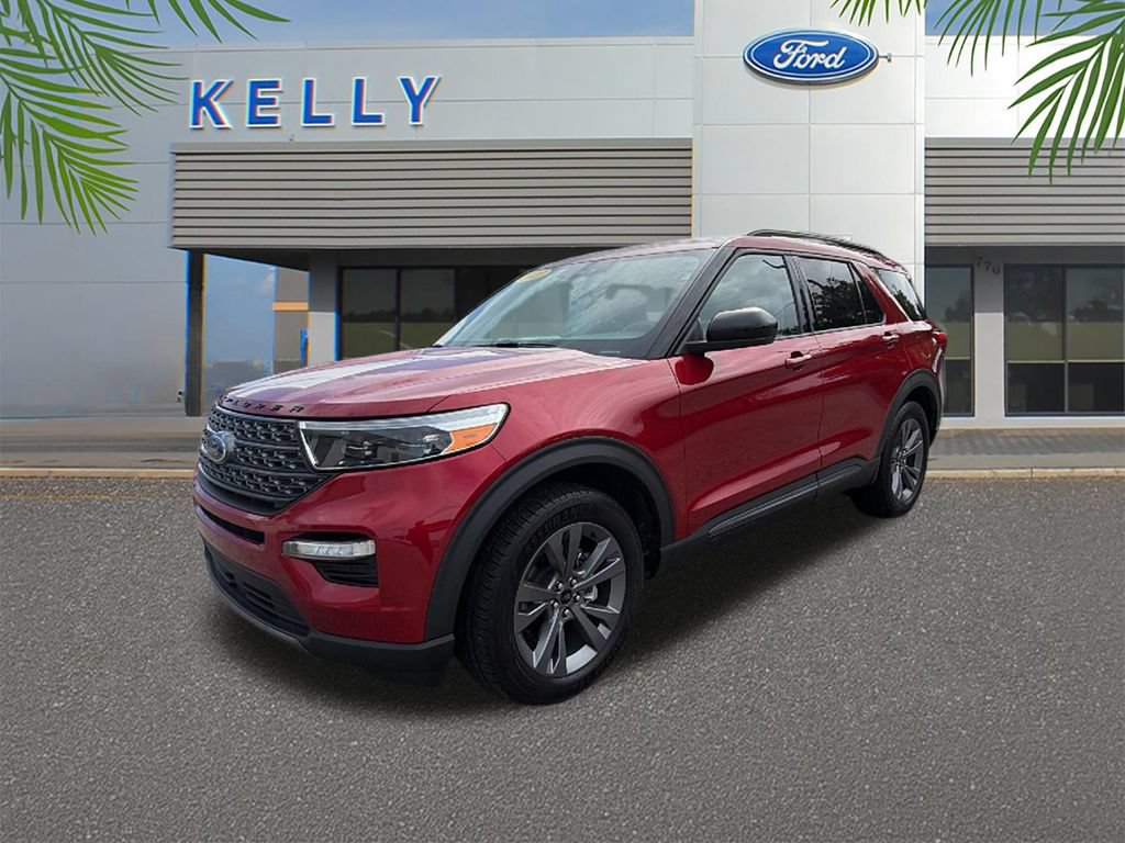 Certified 2022 Ford Explorer XLT w/ Equipment Group 202A RWD image 1