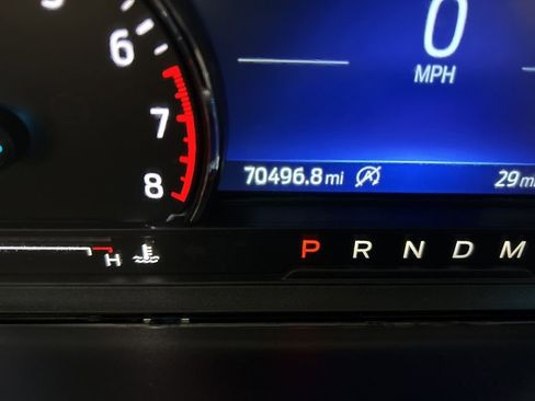 Used 2021 Ford Explorer XLT w/ Equipment Group 202A image 16