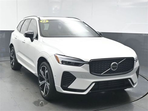 Used 2025 Volvo XC60 T8 Ultra w/ Protection Package Premier image 2