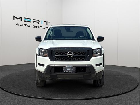 Used 2022 Nissan Frontier S RWD image 3