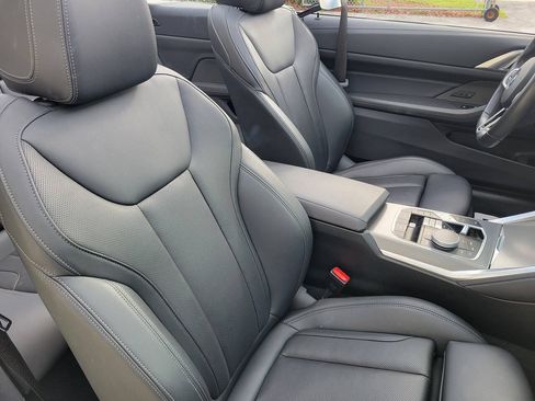 Used 2026 BMW 430i Convertible RWD image 11