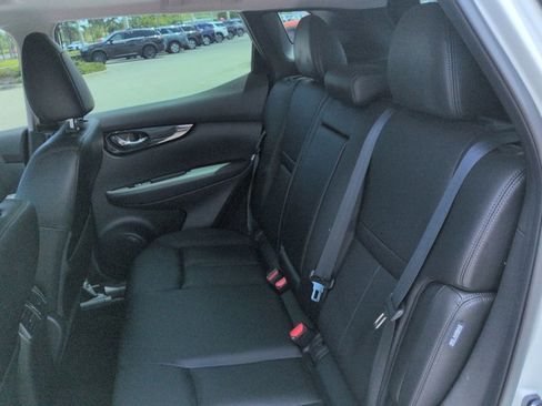 Used 2022 Nissan Rogue Sport SL w/ Premium Package AWD/4WD image 15