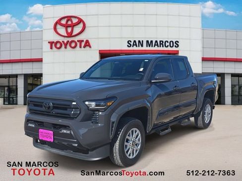 Used 2025 Toyota Tacoma SR5 image 1