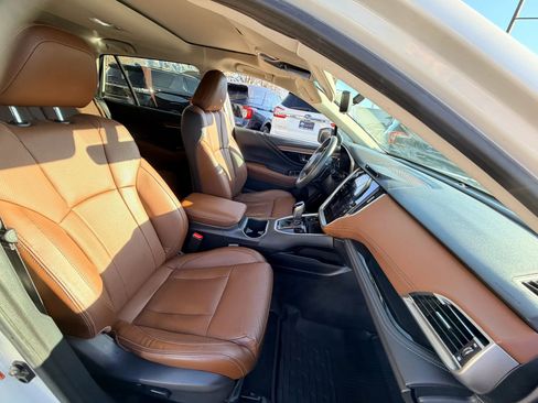 Used 2020 Subaru Outback Touring w/ Popular Package #2 image 32