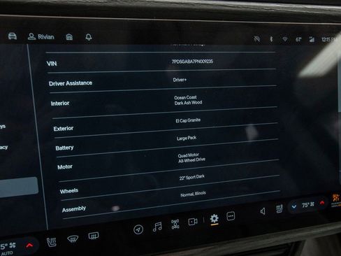 Used 2023 Rivian R1S Adventure image 4