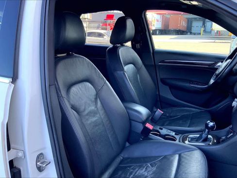 Used 2016 Audi Q3 2.0T Premium Plus w/ Technology Package image 13