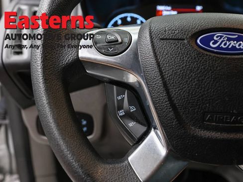 Used 2021 Ford Transit Connect XLT FWD image 15