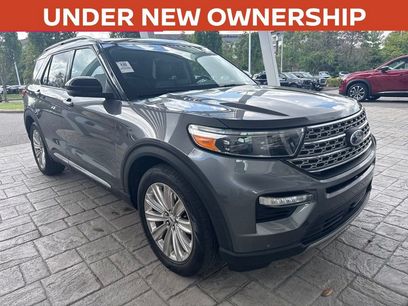 Used 2023 Ford Explorer Limited w/ Limited Technology Package