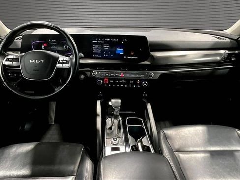 Used 2025 Kia Telluride S AWD/4WD image 6