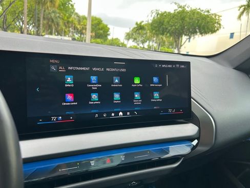 Used 2025 BMW X3 xDrive30i AWD/4WD image 22