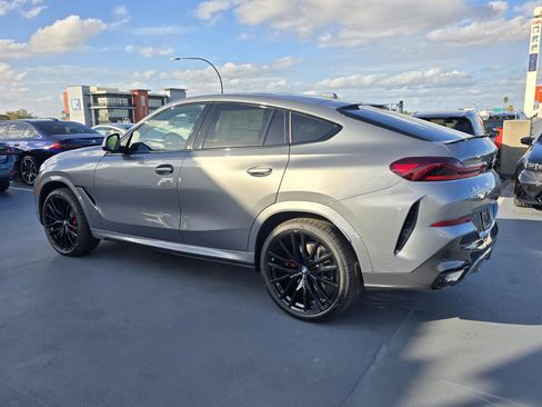 New 2026 BMW X6 xDrive40i w/ Executive Package image 5