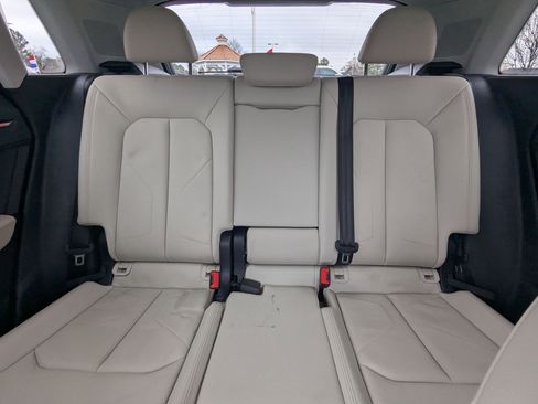 Used 2022 Audi Q3 2.0T Premium Plus w/ Premium Plus Package image 21