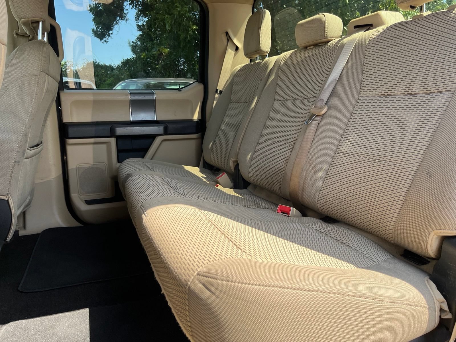 Used 2018 Ford F150 XLT w/ Equipment Group 301A Mid RWD image 12