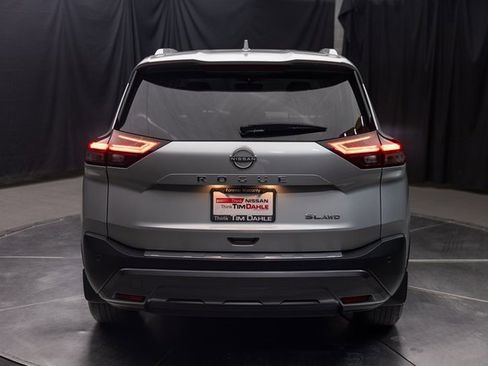 Used 2023 Nissan Rogue SL w/ SL Premium Package image 8