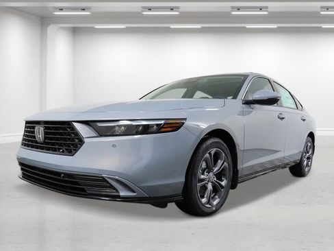 New 2026 Honda Accord EX-L image 7