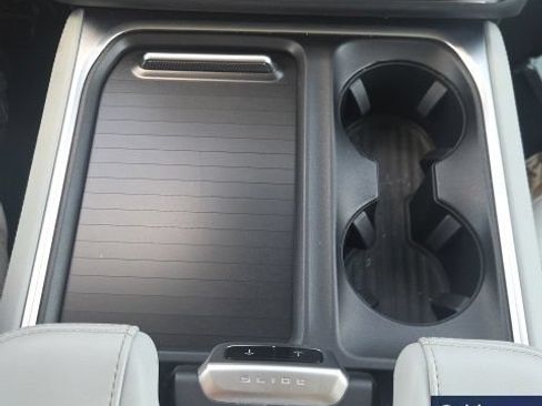 Used 2025 Ford Expedition Platinum AWD/4WD image 43