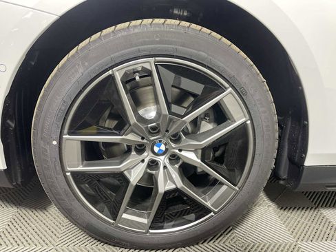 New 2026 BMW 530i xDrive w/ Premium Package image 10