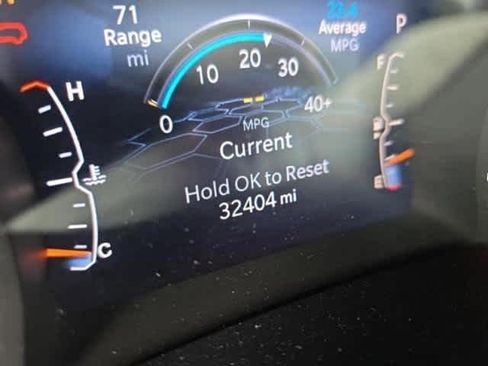 Used 2022 Jeep Compass Latitude w/ Sun and Sound Group image 7