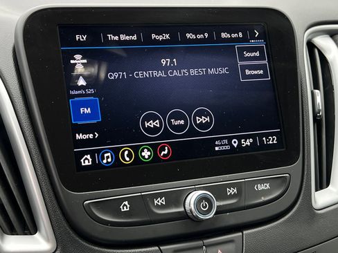 Used 2024 Chevrolet Malibu LT image 16