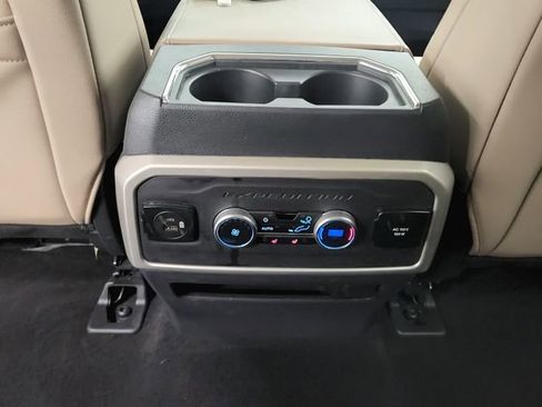 Used 2023 Ford Expedition Max Limited image 37