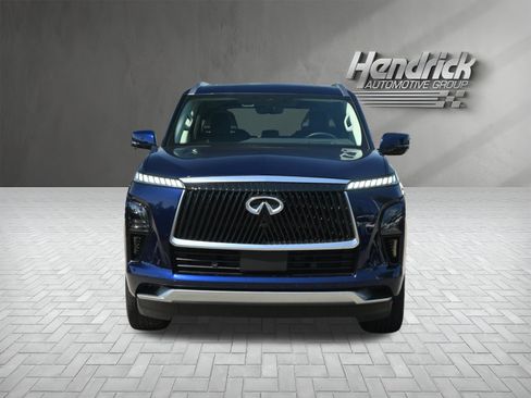 Used 2025 INFINITI QX80 Sensory image 6