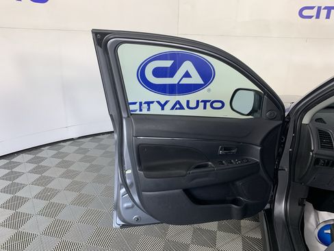 Used 2022 Mitsubishi Outlander Sport ES FWD image 14