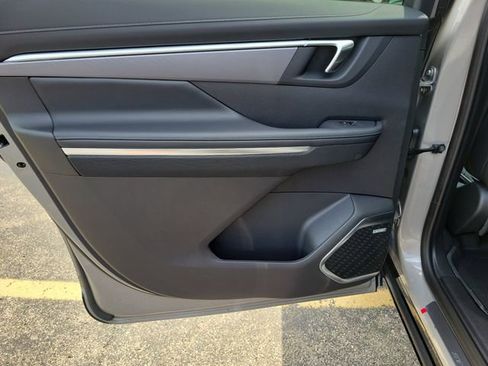 New 2026 Buick Enclave Sport Touring w/ Power Package FWD image 15