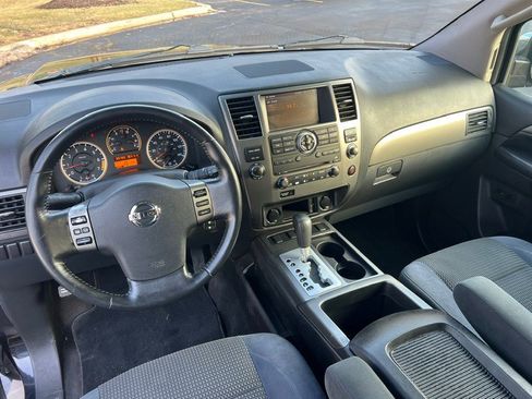 Used 2010 Nissan Armada SE image 18