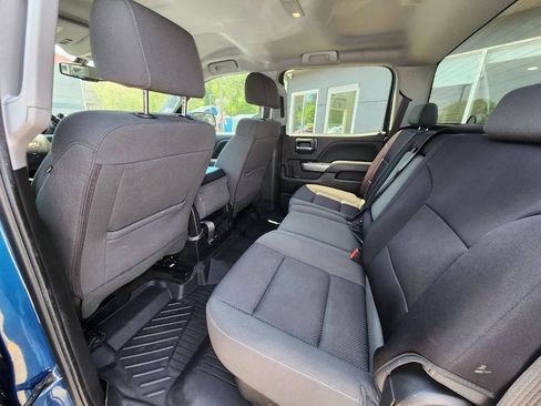 Used 2018 Chevrolet Silverado 1500 LT w/ All Star Edition AWD/4WD image 10