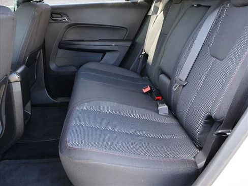 Used 2017 Chevrolet Equinox LT w/ Convenience Package AWD/4WD image 18