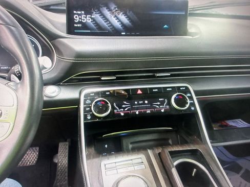 Used 2024 Genesis GV80 2.5T image 11