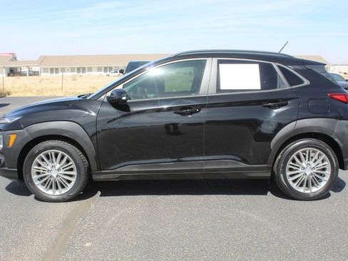 Used 2021 Hyundai Kona SEL w/ Cargo Package image 7