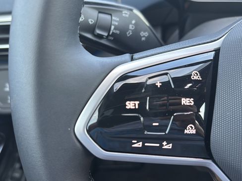 New 2025 Volkswagen ID.4 Pro S RWD image 23