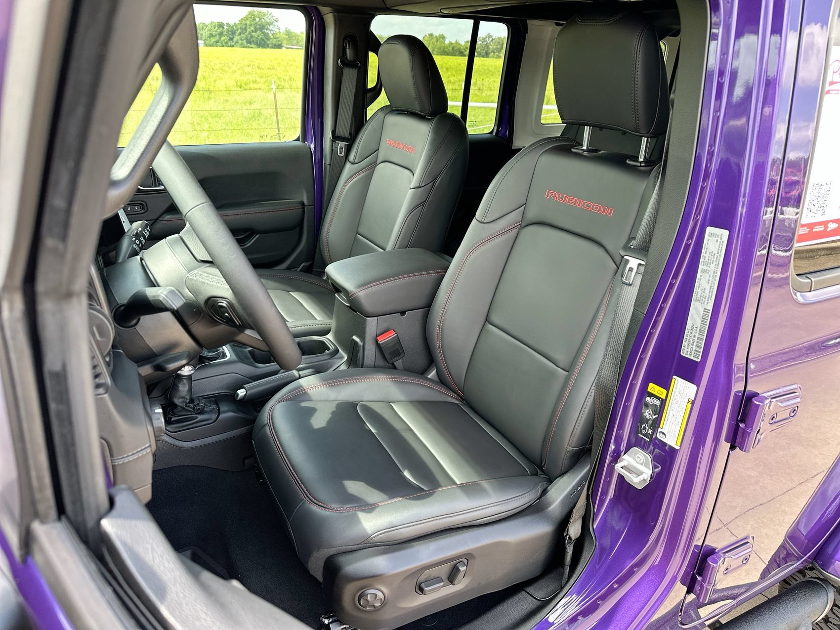 Used 2026 Jeep Wrangler Unlimited Rubicon AWD/4WD image 11