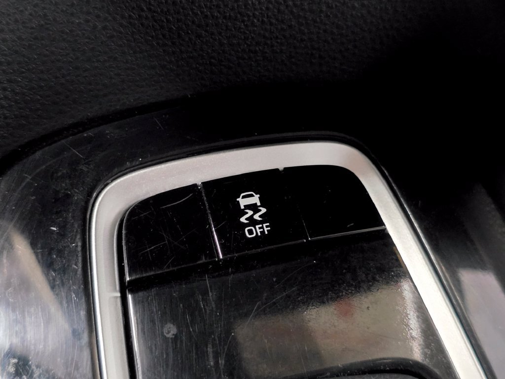 Certified 2024 Toyota Corolla LE FWD image 27