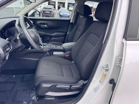 Used 2024 Honda HR-V LX image 18
