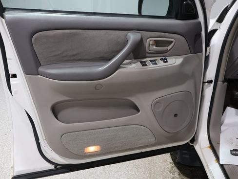 Used 2004 Toyota Tundra SR5 image 12