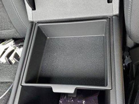 New 2026 Chevrolet Traverse LT w/ Driver Confidence Package image 31