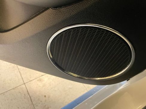 Used 2018 Ford Mustang Premium w/ Equipment Group 201A RWD image 19