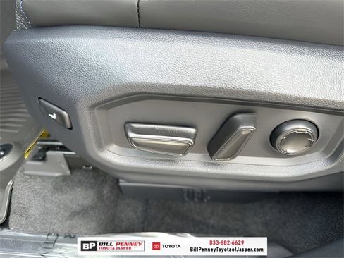 New 2025 Toyota Tundra Platinum image 25