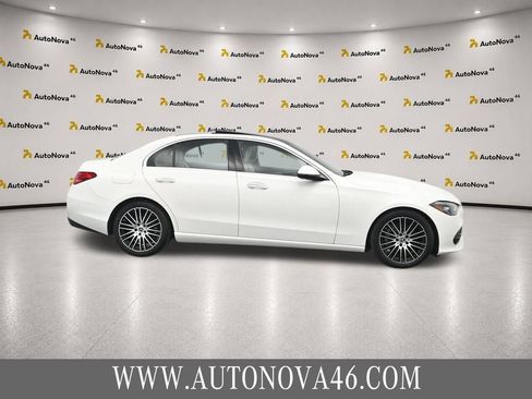 Used 2023 Mercedes-Benz C 300 4MATIC Sedan image 10