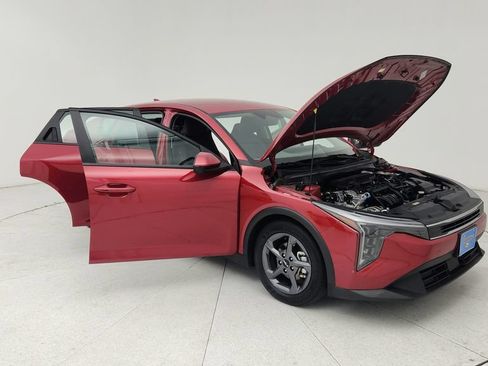 Used 2025 Kia K4 FWD image 9