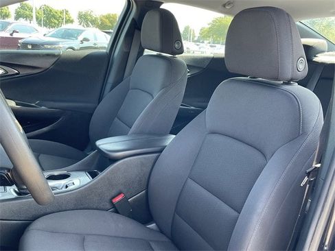 Used 2023 Chevrolet Malibu LT image 24