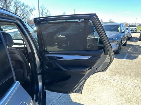 Used 2015 BMW X5 xDrive35d image 31